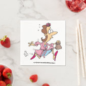 Maman exécute des serviettes en papier (En situation)