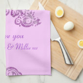 Maman nous vous aimons serviette de cuisine mauve (Quart Plié)
