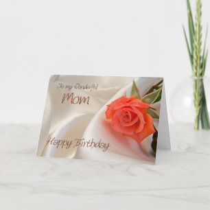 Maman, une carte d'anniversaire avec une rose rose