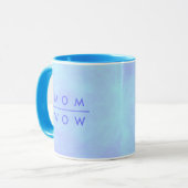 Maman Wow, en Mug de la Fête des Mères Bleues (Devant gauche)