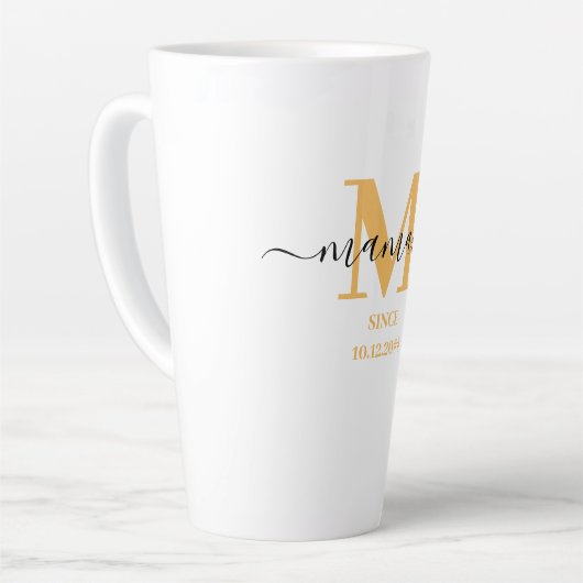 Mamaw Elegant Script Monogram Sunny Yellow  Latte Mok (Linkerhoek)