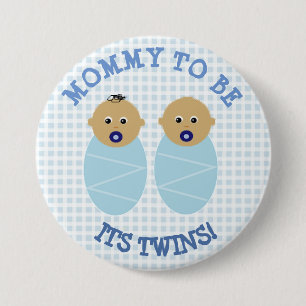 Mammie om tweekleppige Button met blauw Baby showe