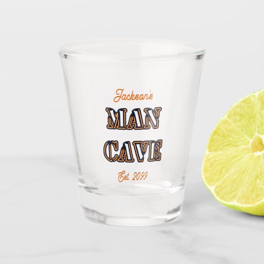 Man Cave Gravé Texte Effet Shot Verre Drinkware (Devant)