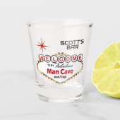 Man Cave - Vegas Style - Red Shot Glas (Voorkant)