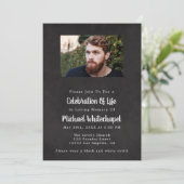 Man Celebration Of Life Memorial Invitations (Debout devant)