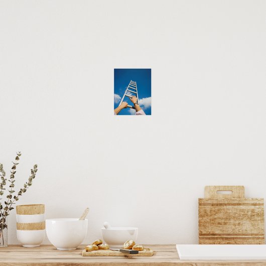 Man dat een ladder poster beklimt (Keuken)