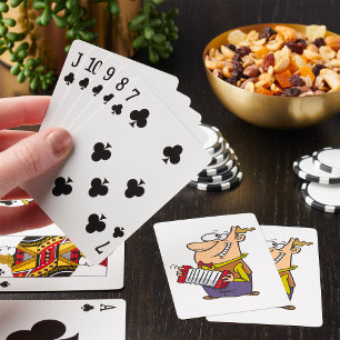 Man die op de accordeon speelt pokerkaarten
