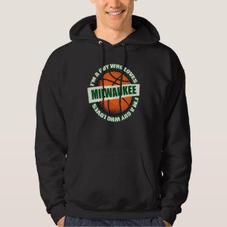 Man die van Milwaukee-basketbal houdt - B-Ball Cit Hoodie