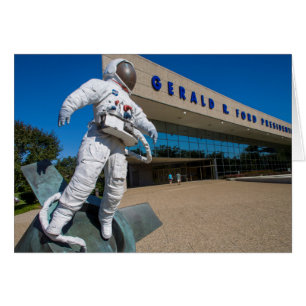 Man In Space Beeldhouwwerk
