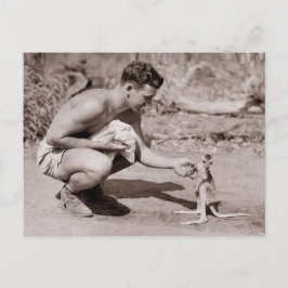 Man met Baby Kangaroo Briefkaart