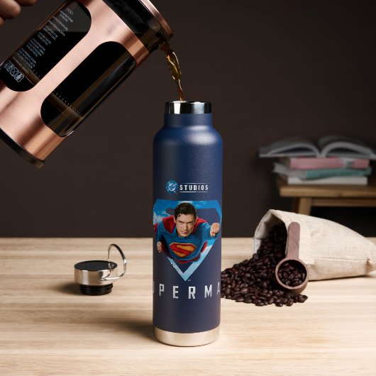 Man of Steel in Flight Waterfles (Koffie)