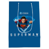 Man of Steel in vlucht Medium Cadeauzakje (Achterkant)