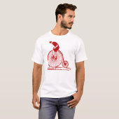 Man op een Penny Farthing - Ruby Red T-shirt (Voorkant volledig)