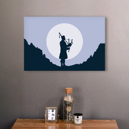 Man speelt doedelzak in het maanlicht poster