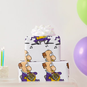 Man speelt een Franse hoorn af Cadeaupapier