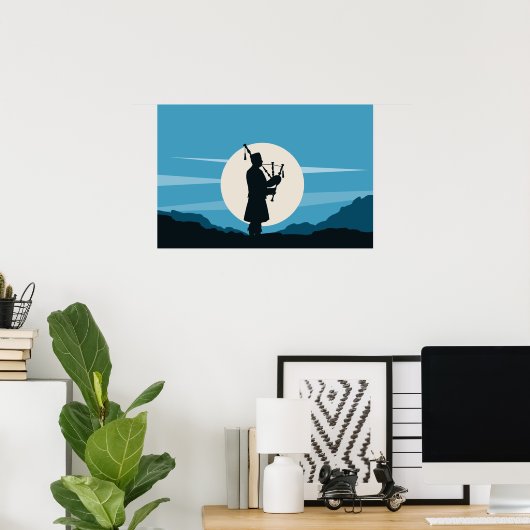 Man spelen doedelzak silhouet in het maanlicht poster (Thuiskantoor)