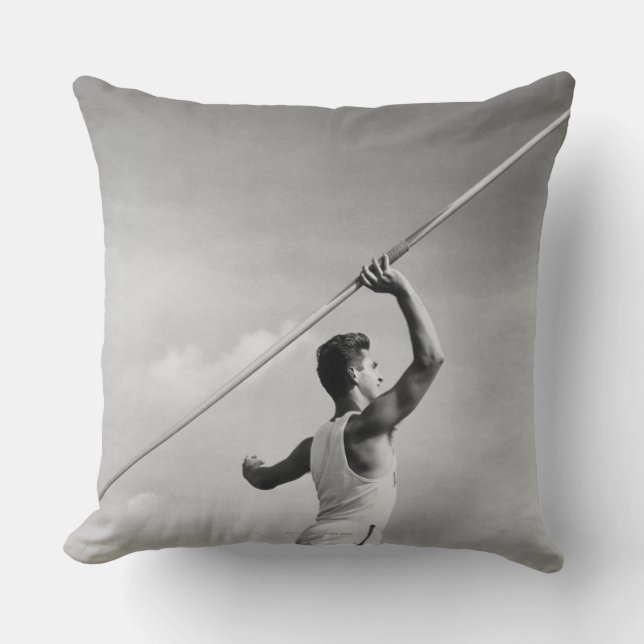 Man Throwing Javelin Kussen (Voorkant)