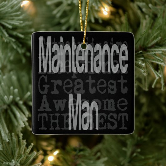 Man voor onderhoud keramisch ornament (Boom)