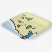 Man wijst met geld met wijn papieren bordje (Gebogen)