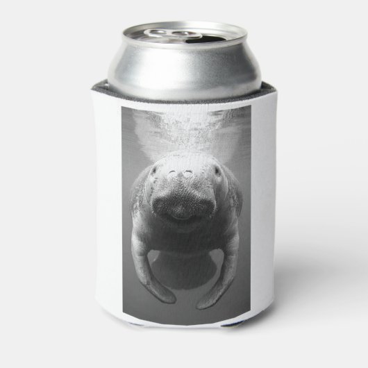 Manatee in Black and White Blikjeskoeler (Blikje Achterkant)