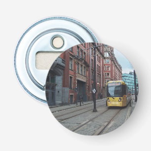 Manchester street button flesopener