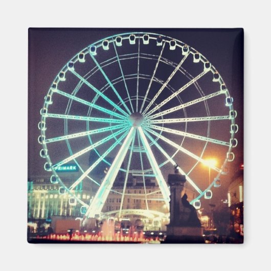 Manchester Wheel Magnet (Devant)