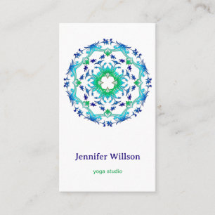 Mandala à fleurs ethniques. texte. carte de visite