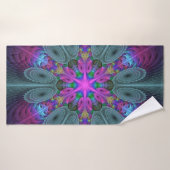 Mandala à partir de la couleur centrale Art fracta (Serviette de bain)