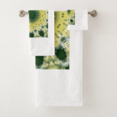 Mandala Abstrait Vert | Serviette inspirée de la n (En situation)
