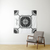 Mandala Black White Floral Nom Tapisserie (En situation (horizontale))