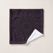 Mandala Byzantium violet avec symétrie complexe (Gant de toilette)