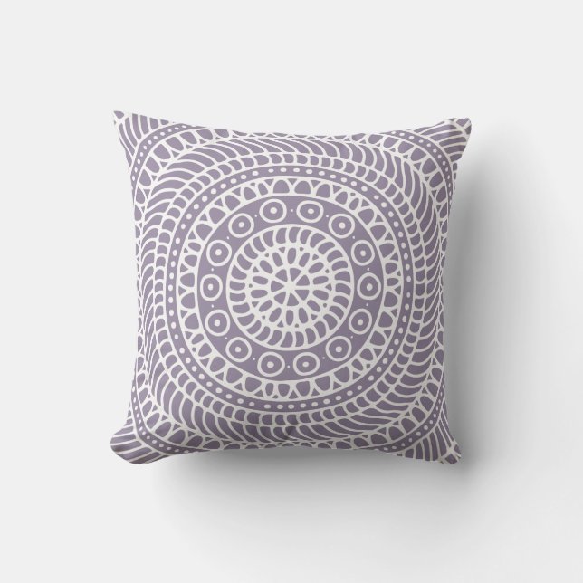 Mandala Doodle Lavender Kussen (Voorkant)