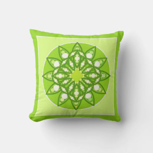 Mandala in tinten groen kussen