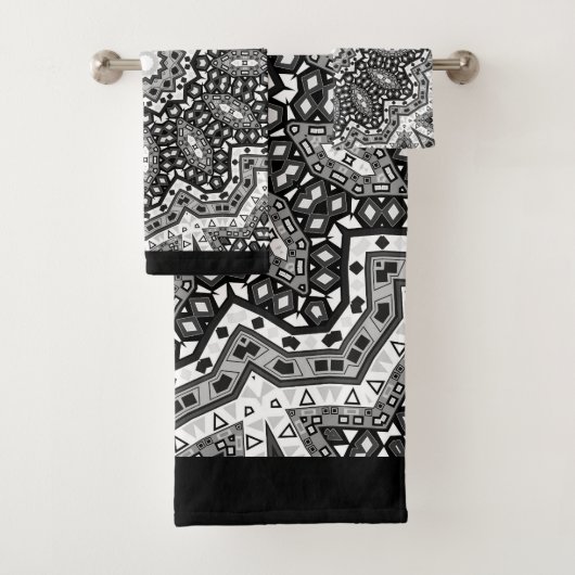 Mandala noir blanc, kaléidoscope, ornement rond (En situation)