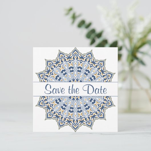 Mandala noir et or Enregistrer la date Invitation (Debout devant)