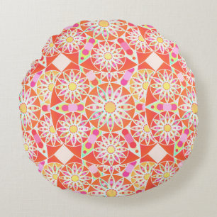 Mandala patroon, koraalrood, roze, goud rond kussen