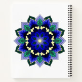 Mandala Pattern 02 in donkerblauw Notitieboek (Achterkant)