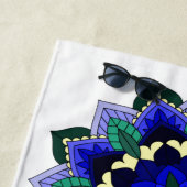 Mandala Pattern 02 in donkerblauw Strandlaken (In situ)