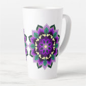 Mandala Pattern 02 in paars Latte Mok (Rechterhoek)