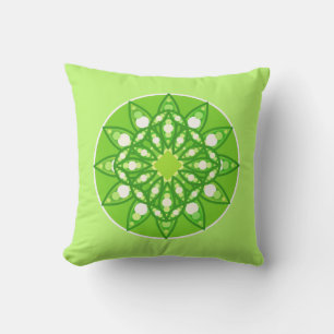 Mandala Pattern in Shades of Lime Green Buitenkussen