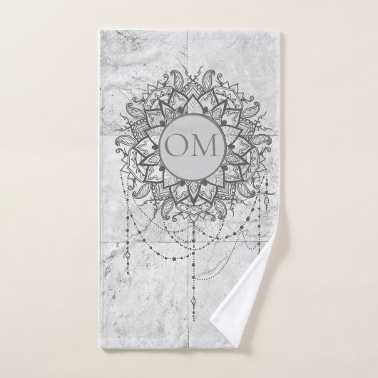 Mandala sur Serviette de bain en marbre argenté (Serviette à main)