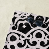 Mandala tribal G385 de serviette de plage (En situation)
