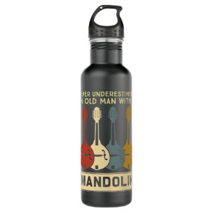 Mandolin Lover onderschat nooit een oud man met Waterfles