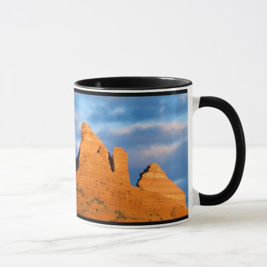 Manège dans la tasse de cadeau de Sedona (Droite)