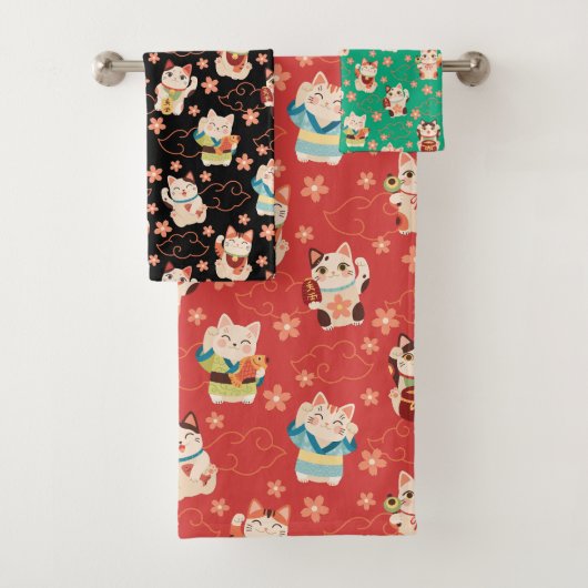 Maneki Neko Lucky Cats Bath Towel Set (En situation)
