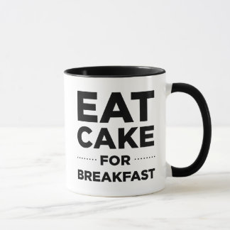 Mangez le gâteau pour la tasse de petit déjeuner
