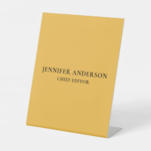 Mango Geel Professioneel Modern Sober Minimalistis Reclamebord Met Voetstuk