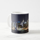 Manhattan New York skyline nacht Koffiemok (Voorkant links)