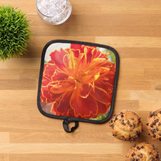 Manique Anastaise (De haut en bas)