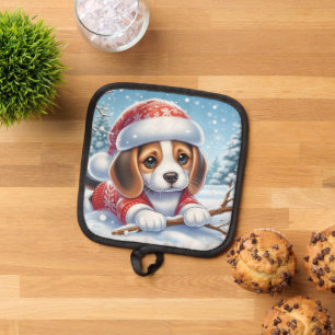 Manique Chiot beagle en tenue de Noël Profitant de la neig